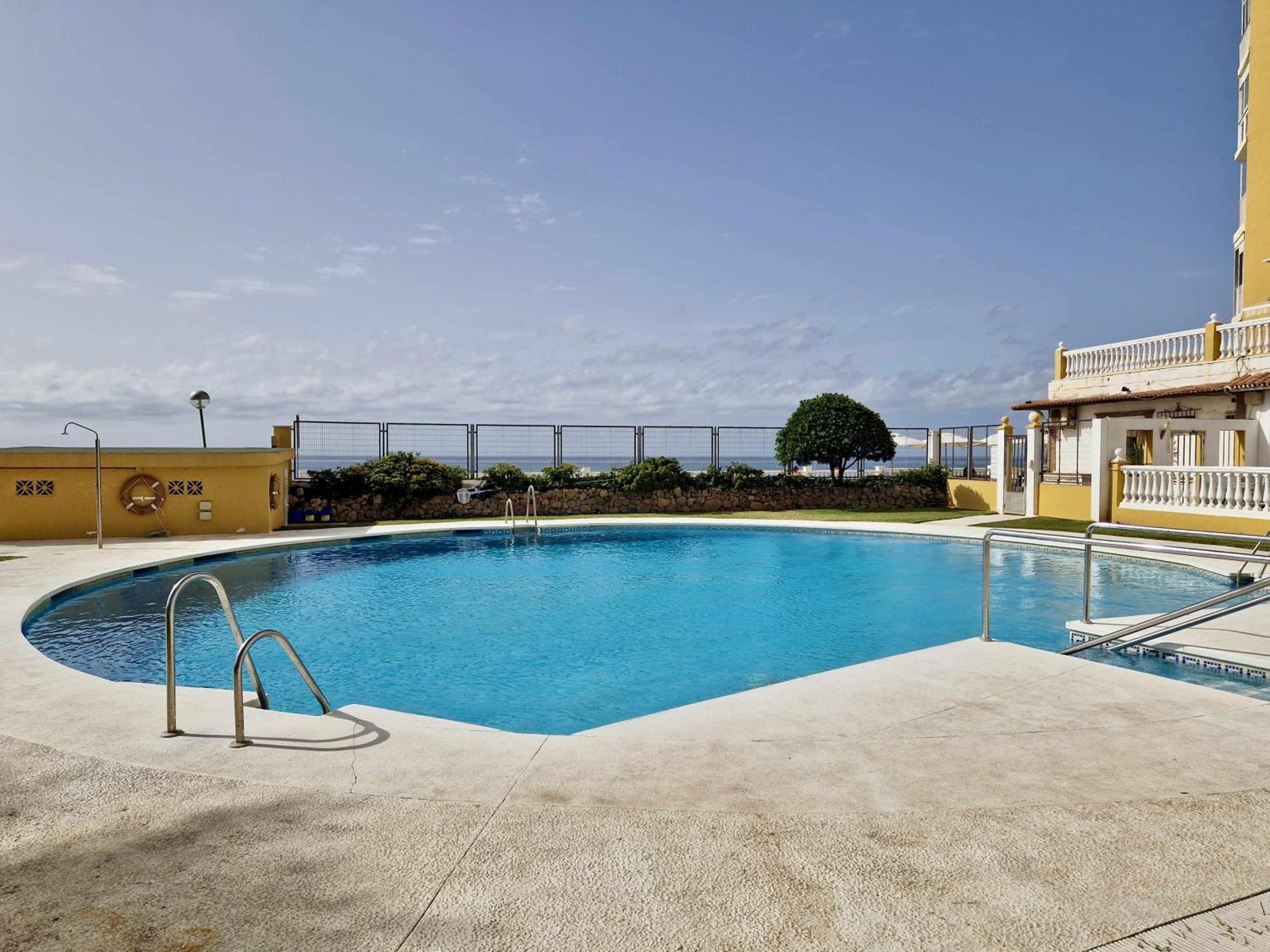 Sr Almirante 1ª Linea De Playa Appartement Sitio de Calahonda Buitenkant foto